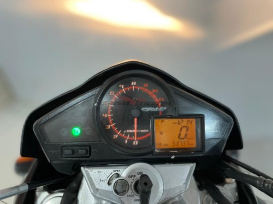 honda-cb-3oor-2015-51188