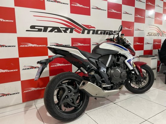 honda-cb-1000r-2013-44799