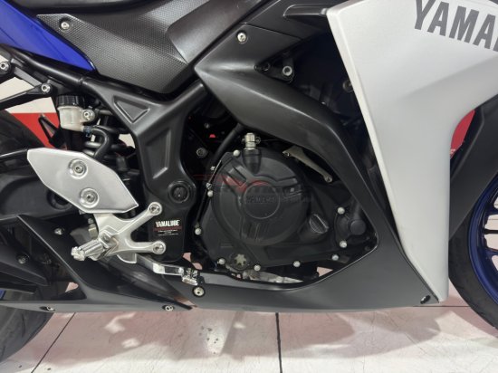 yamaha-yzf-r3-321cc-2016-45683