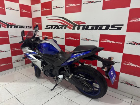 yamaha-yzf-r3-321cc-2016-45689