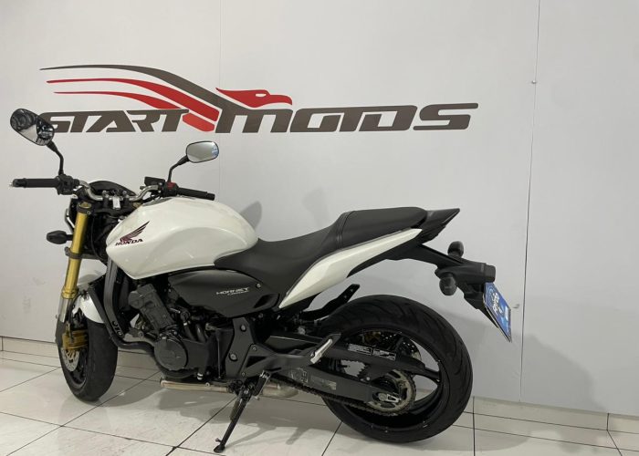 WhatsApp Image 2025-12-10 at 14.15.46 (1)