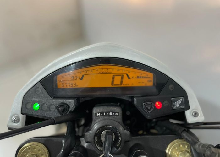 WhatsApp Image 2025-12-10 at 14.15.47